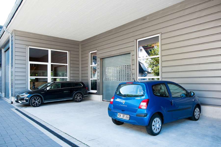 Garagenanlage mit schönen Details, Hauptstraße 46A, 59909 Bestwig